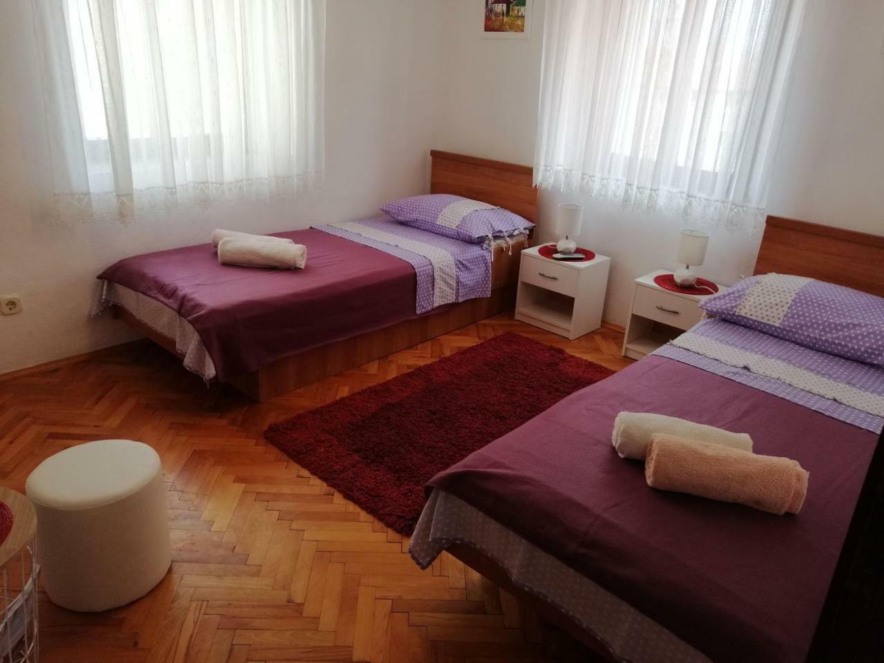 House Lotties Villa Stari Grad  Ngoại thất bức ảnh