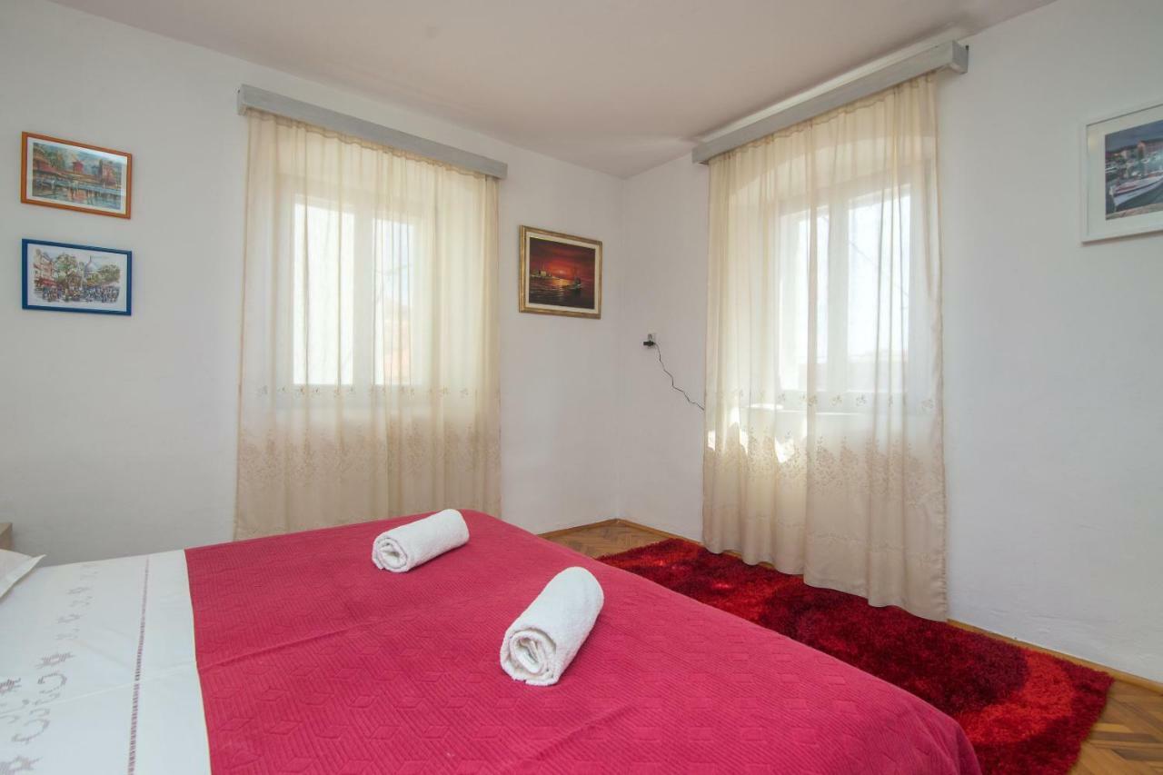 House Lotties Villa Stari Grad  Ngoại thất bức ảnh