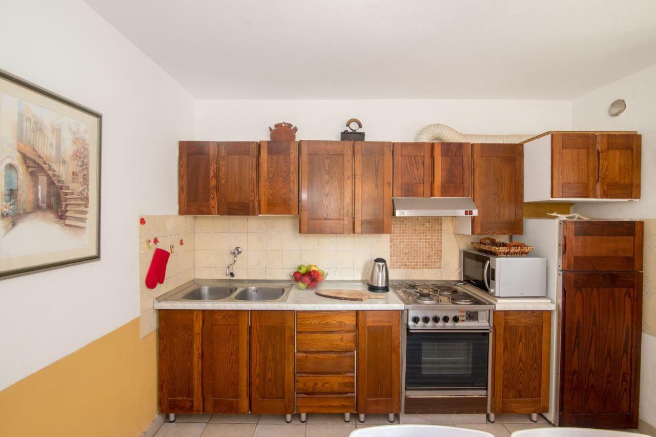 House Lotties Villa Stari Grad  Ngoại thất bức ảnh