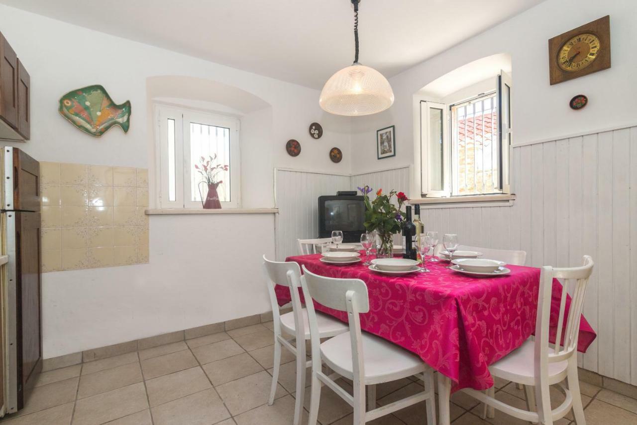 House Lotties Villa Stari Grad  Ngoại thất bức ảnh